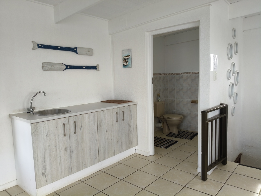 12 Bedroom Property for Sale in Paradise Beach Eastern Cape